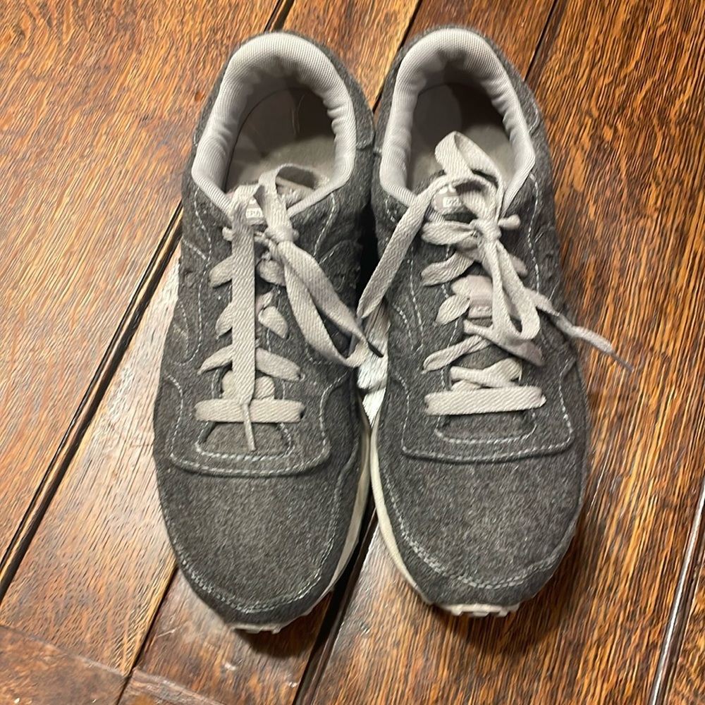 Saucony x Madewell dxn Trainer Gray Flannel